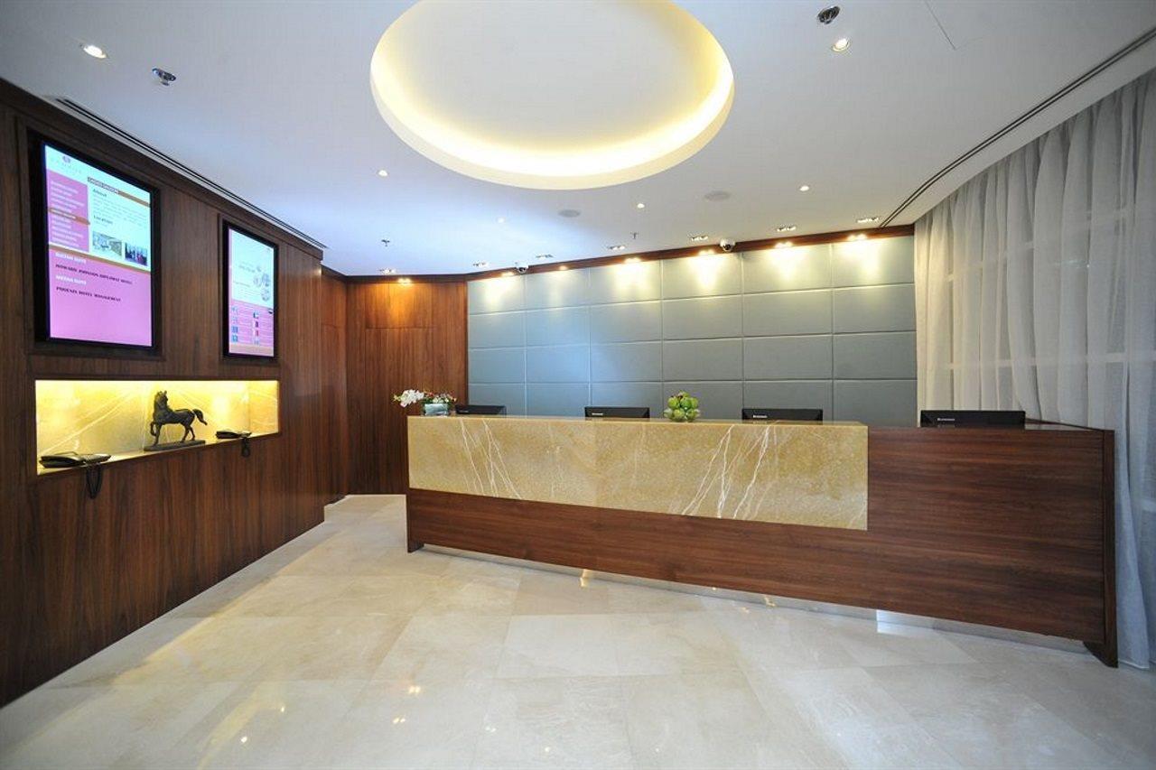 Ramada Corniche 4* Abu Dhabi