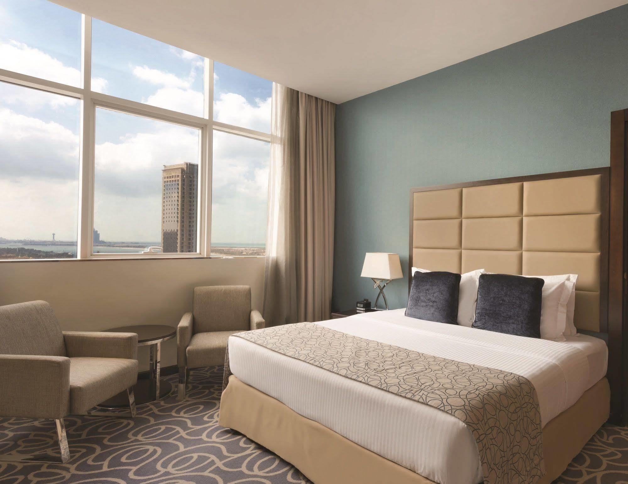 Ramada Corniche