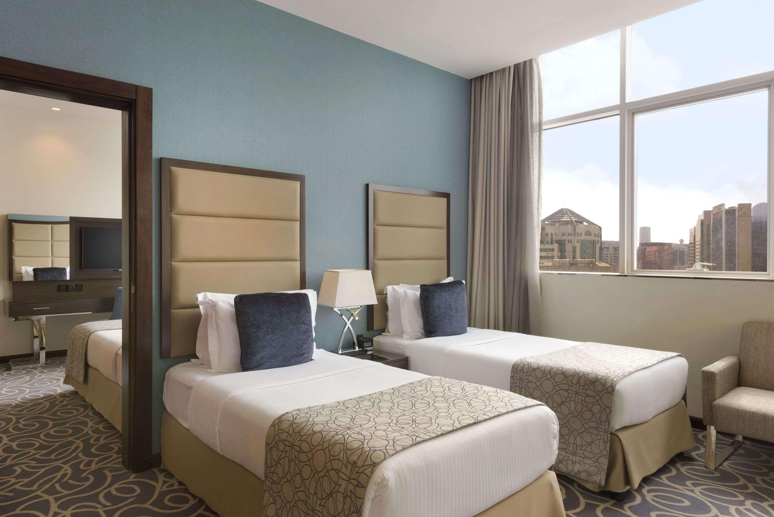 Ramada Corniche Hotel Abu Dhabi